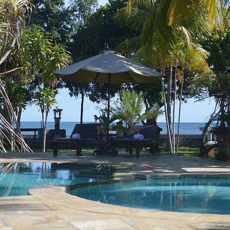 Bagus Beach Resort Lovina Buleleng  ภายนอก รูปภาพ