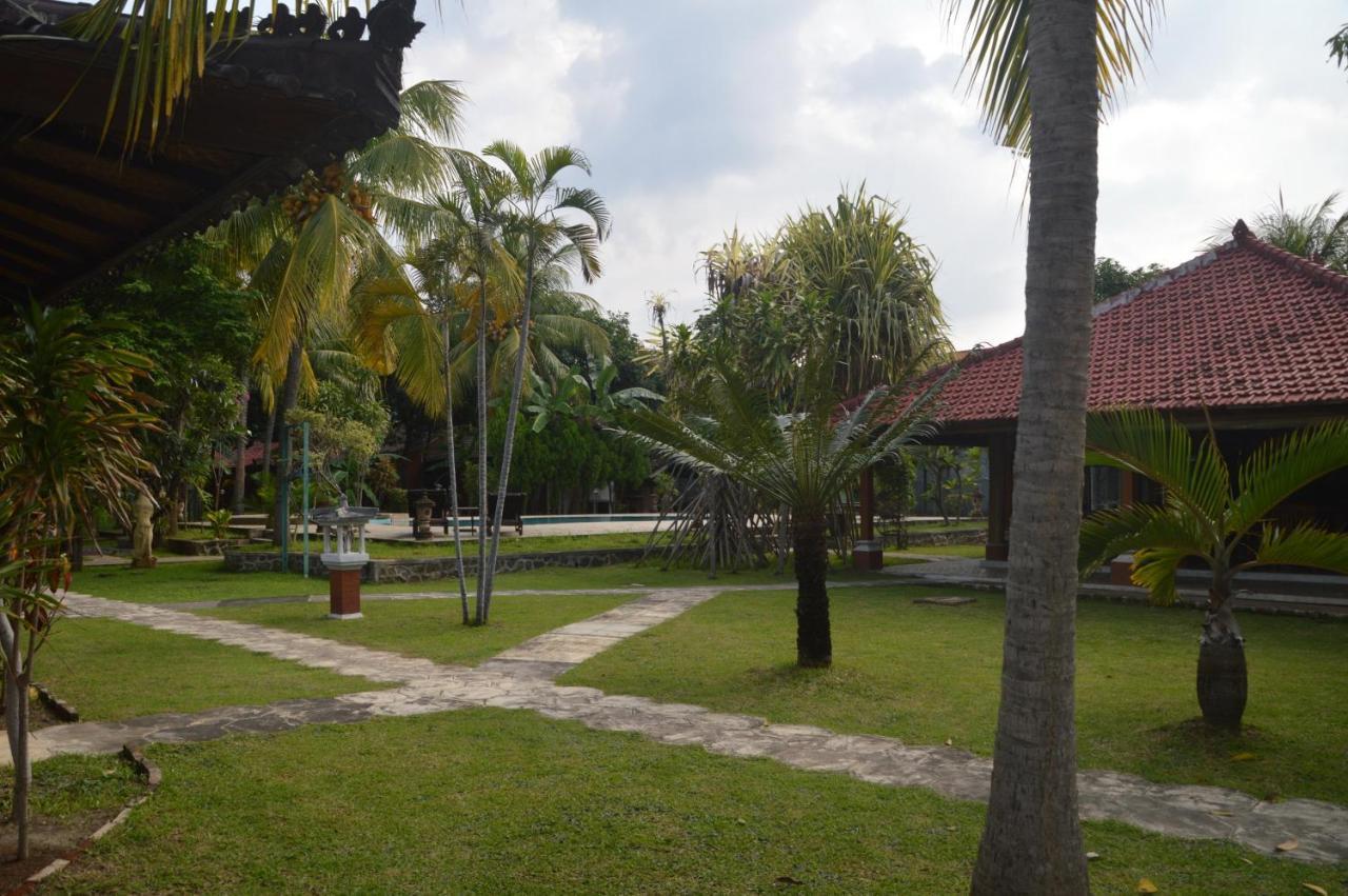 Bagus Beach Resort Lovina Buleleng  ภายนอก รูปภาพ