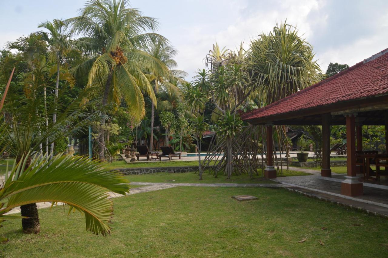 Bagus Beach Resort Lovina Buleleng  ภายนอก รูปภาพ
